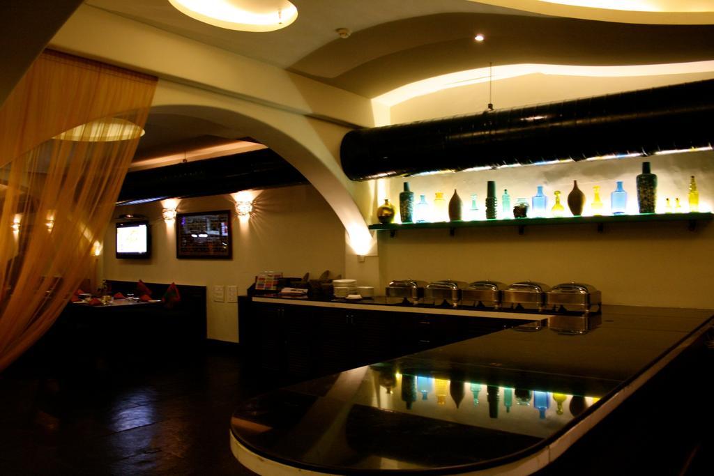 The Purple Leaf Hotels Hyderabad Exterior photo